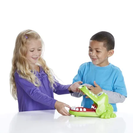 Hasbro Spiel Kroko Doc