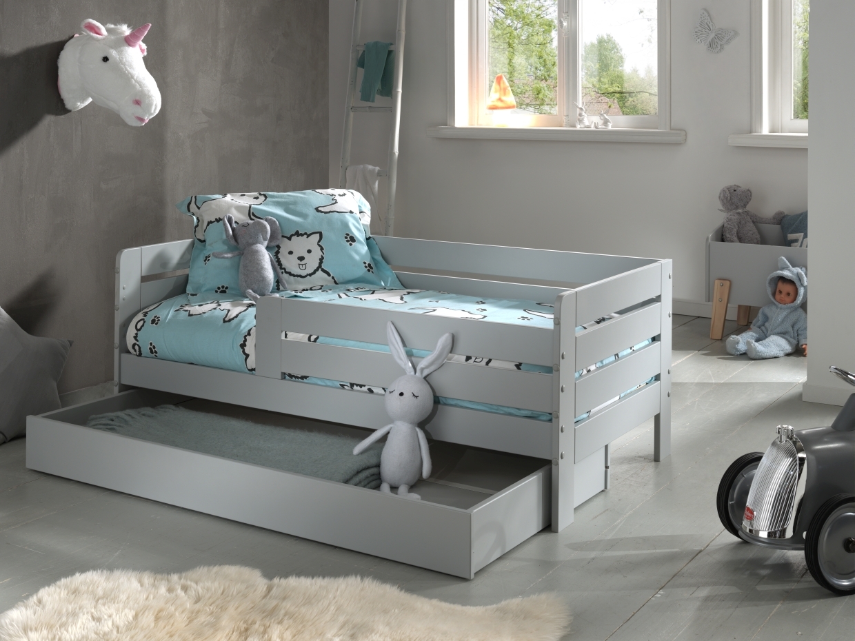 Kinderbett - grau lackiert - Umrandung - Rolllattenrost - Bettschublade - 70x140 cm