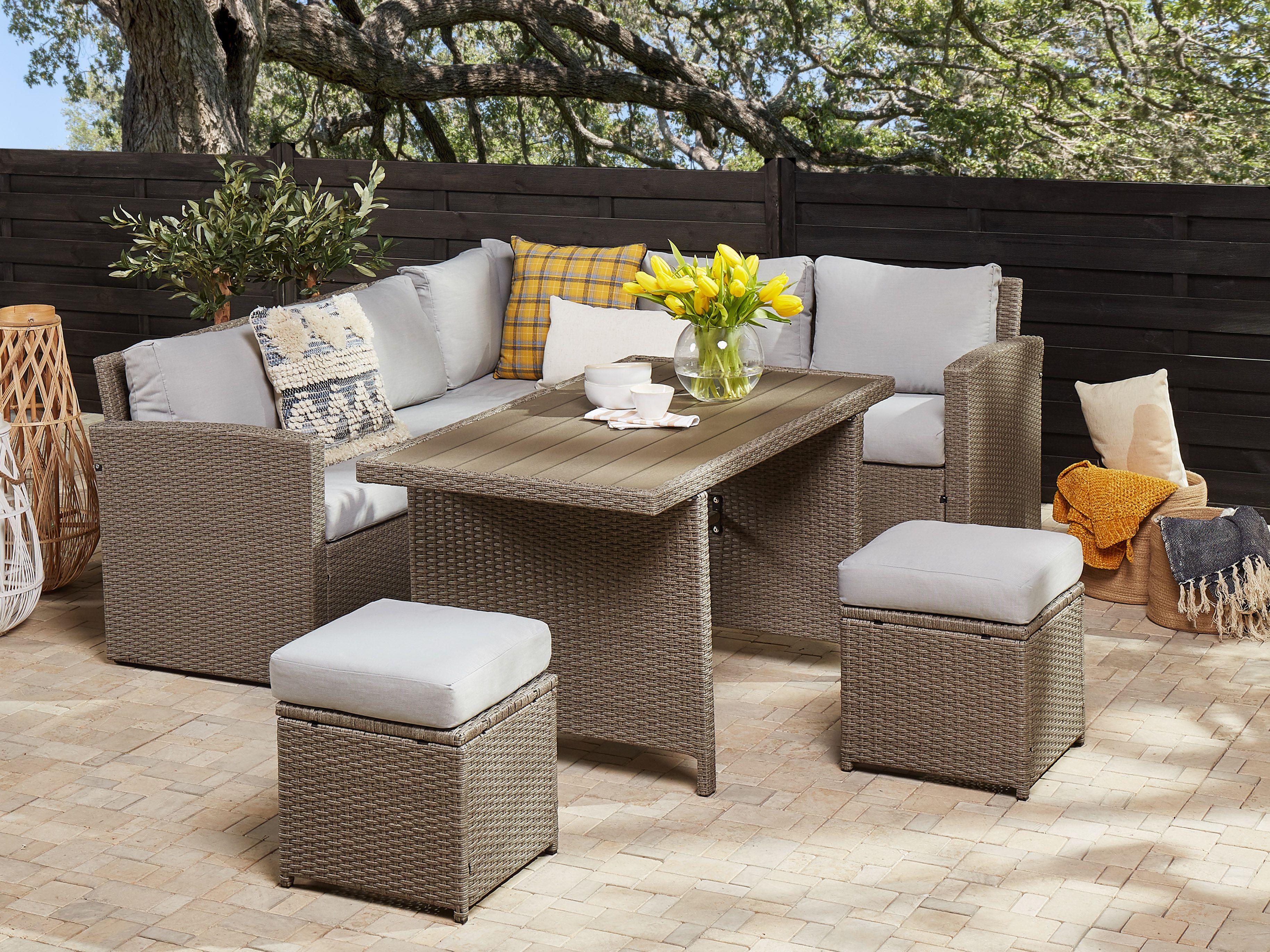 Loungeset met tafel en ottomaan 5-zits BARDI met kussens PE rotan Taupe