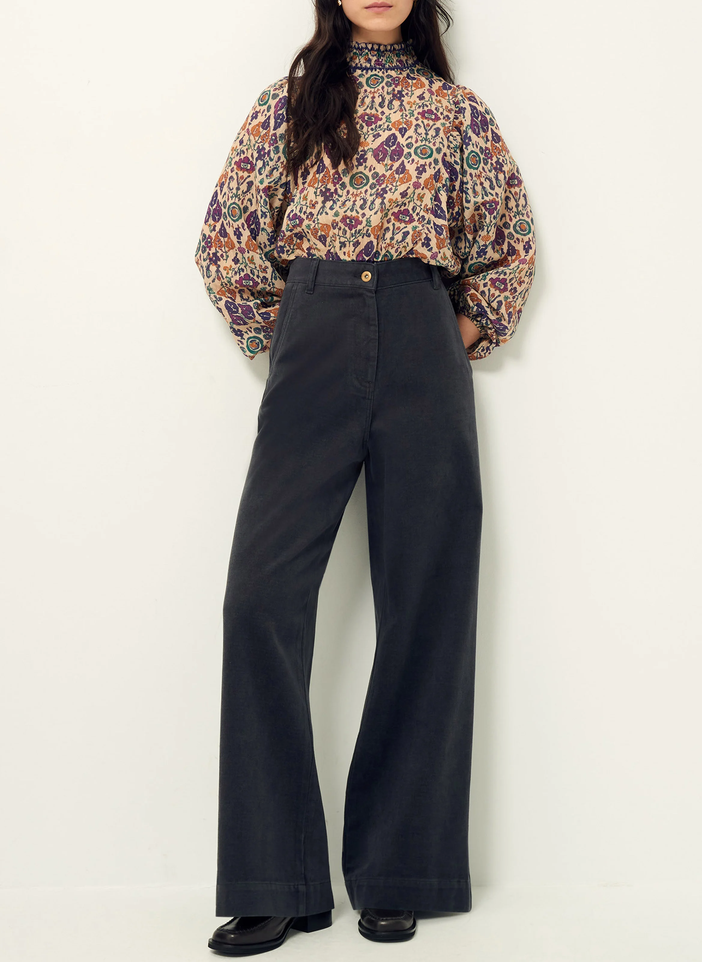DUCHESS - Blouse col montant droite imprimée | Multicolore