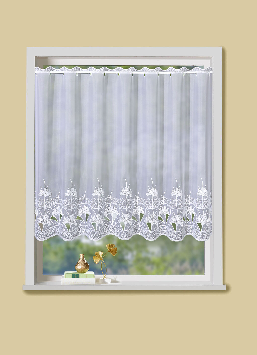Kleinfenster-Store mit Ginko-Motiv