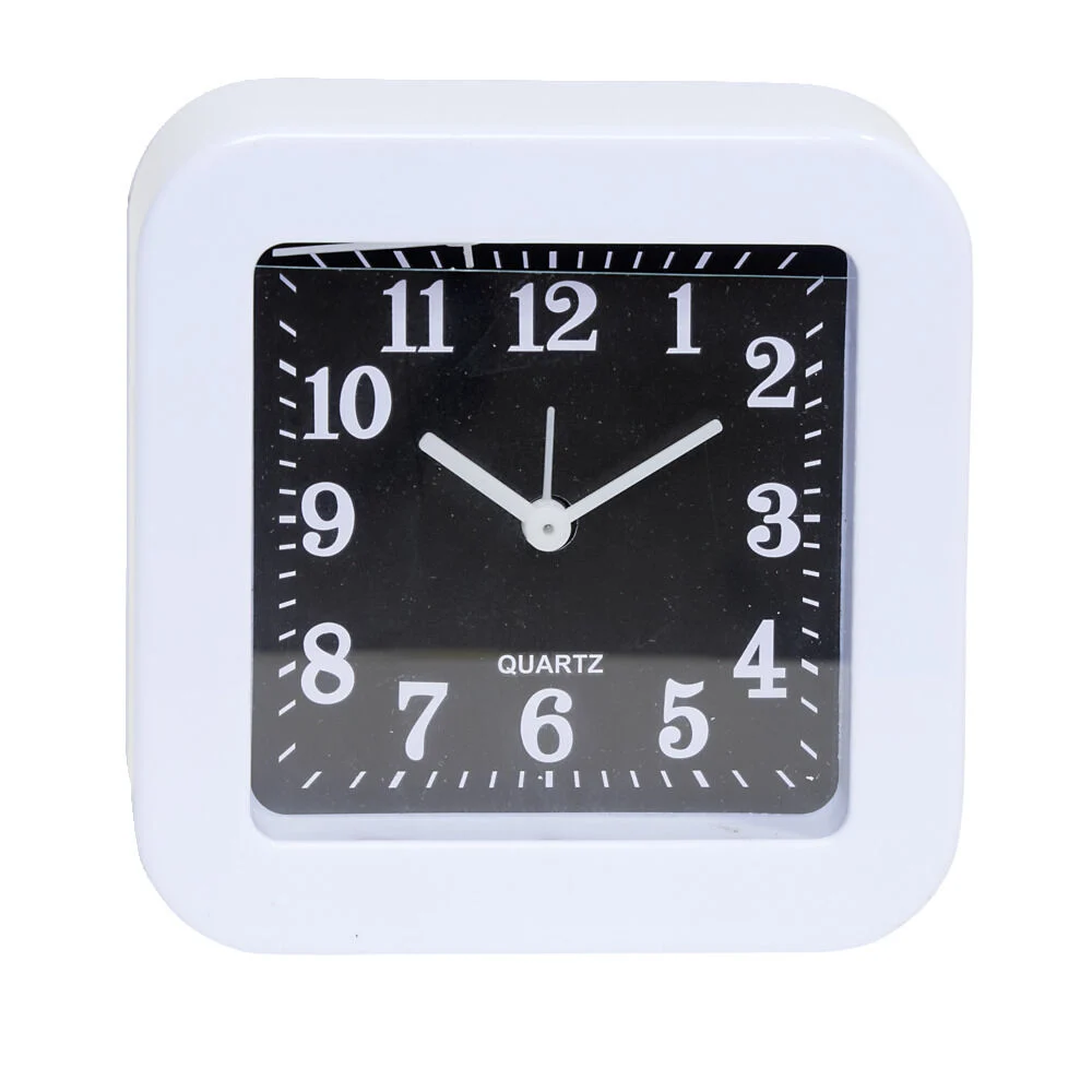 Mini réveil analogique à quartz en plastique avec alarme (4 modèles)