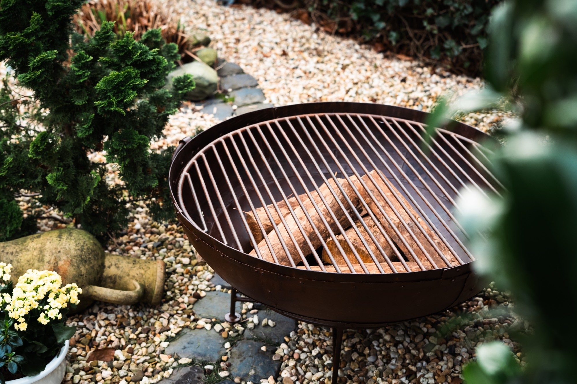 Indischer Grill 'Kadai' mit Rost & Ständer, aus Metall, Ø 80 cm, H 46 cm günstig bestellen