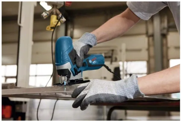 Bosch STIKSAV GST 90 E