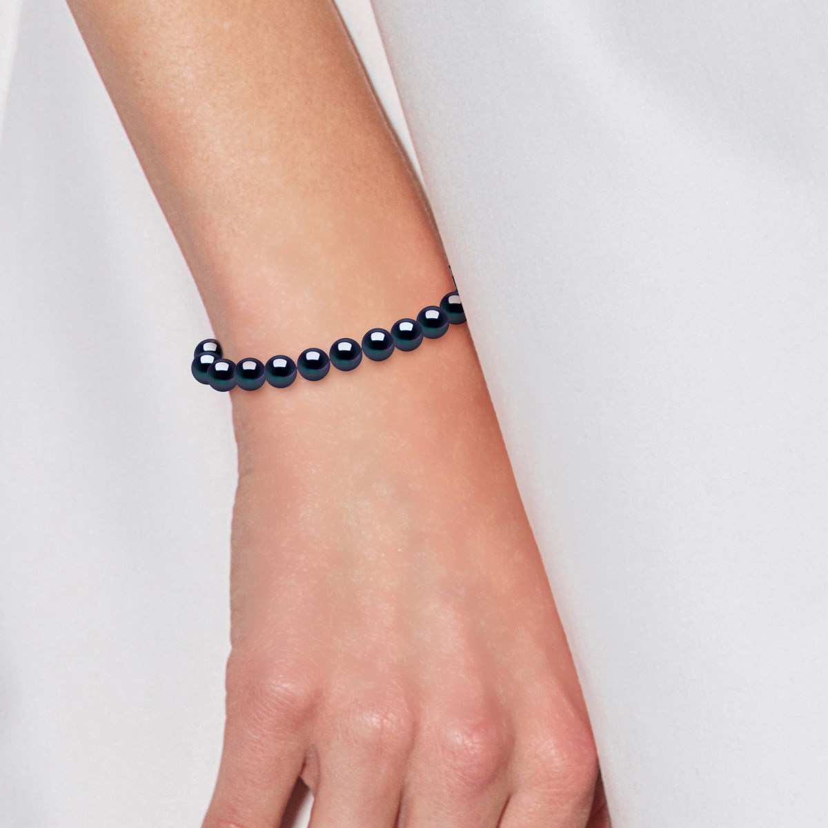 Bracelet Perles de Culture d'Eau Douce 6-7 mm Noires Fermoir Prestige Or Jaune