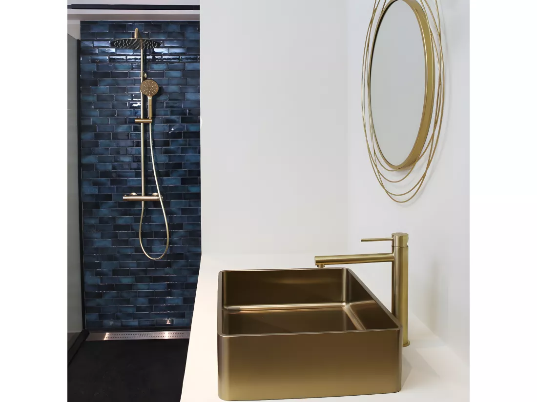 Luisa colonne de douche thermostatique or brossé - Essebagno