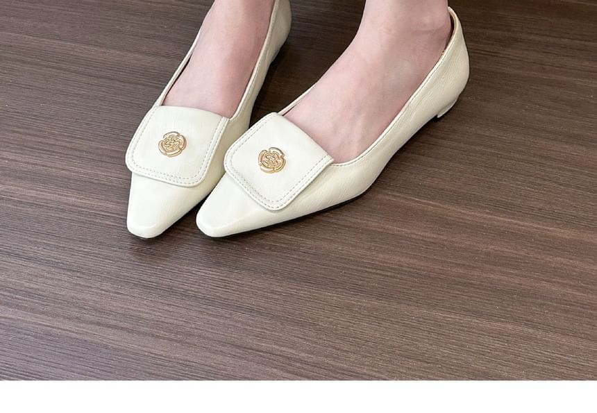 Karlao - Loafers met bloemenaccent