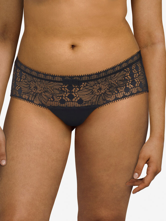 Chantelle Day to Night Shorty Black