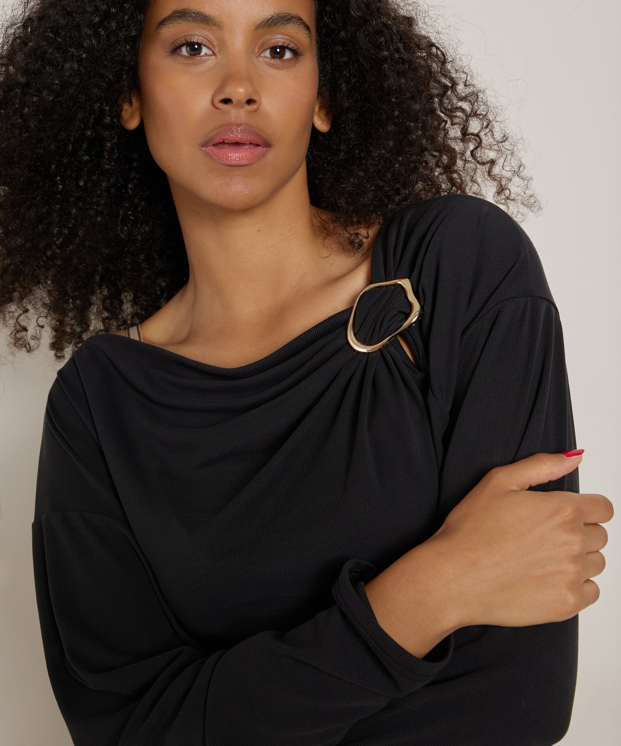 uni top met broche