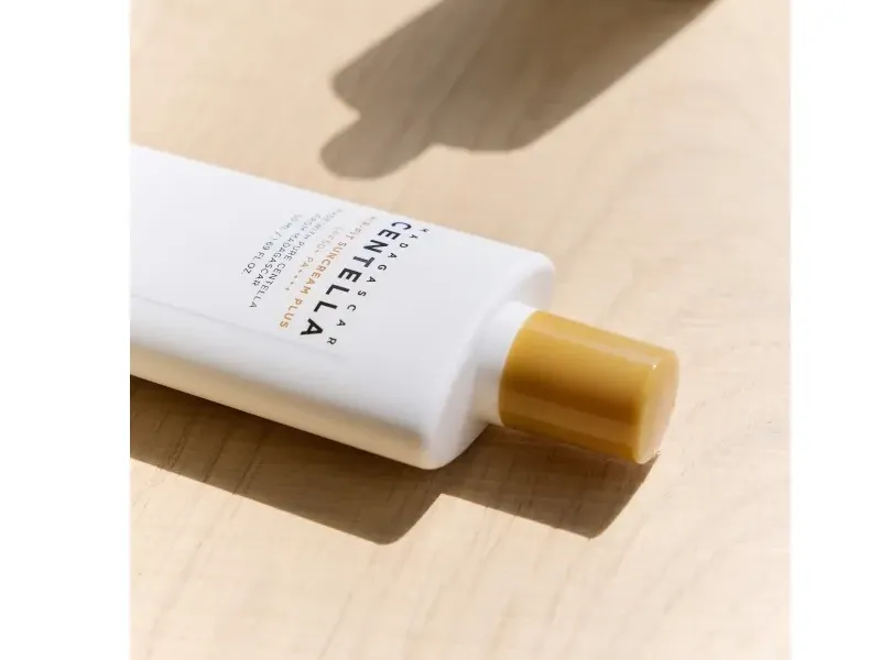 SKIN1004 Madagascar Centella Air-Fit Suncream Plus SPF50  PA     50 ml