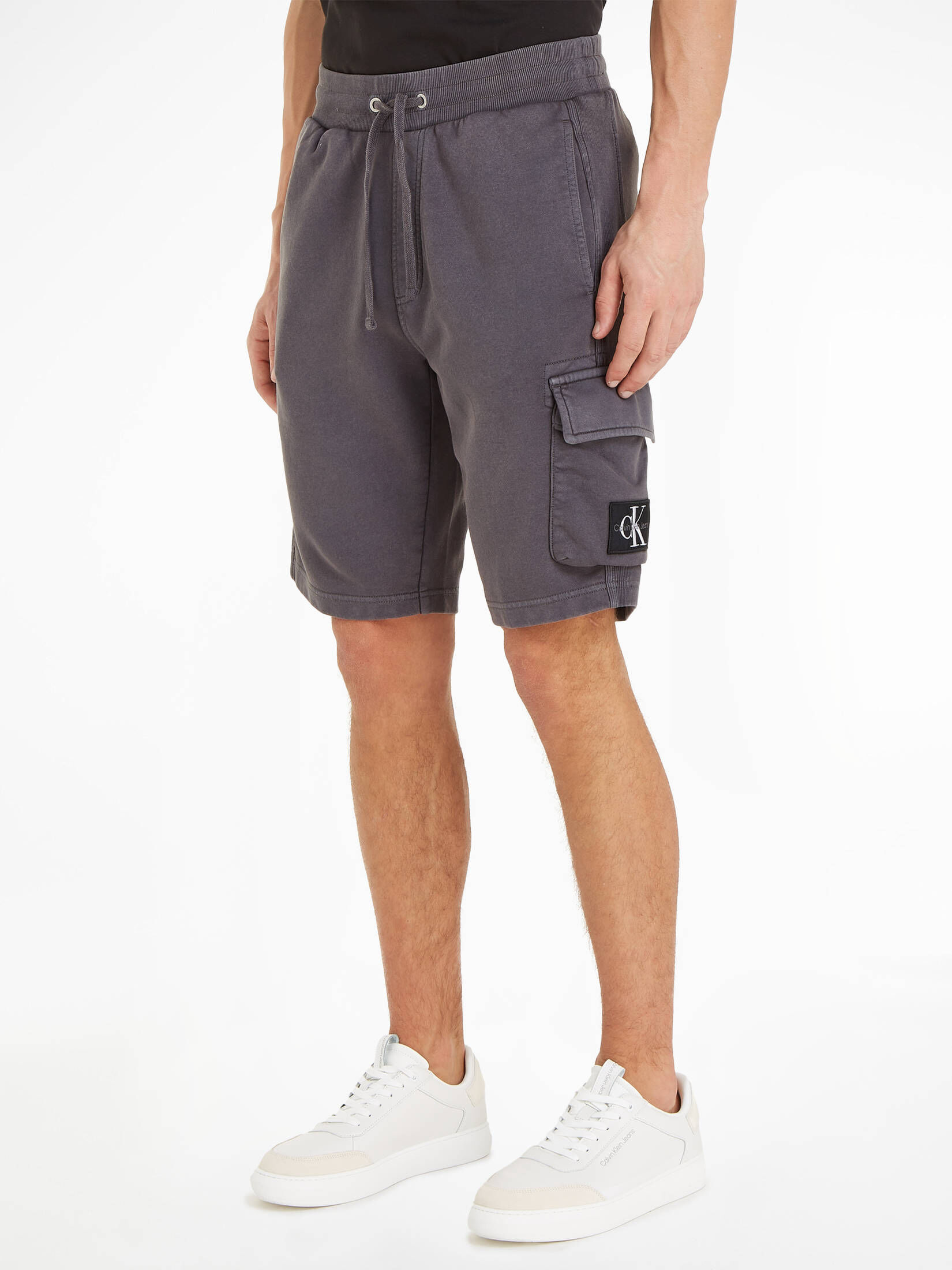 CALVIN KLEIN JEANS| Herren Sweatshorts WASHED BADGE SHORTS
