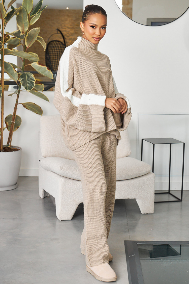 Ensemble 2 pièces pull + pantalon en maille beige foncé/blanc