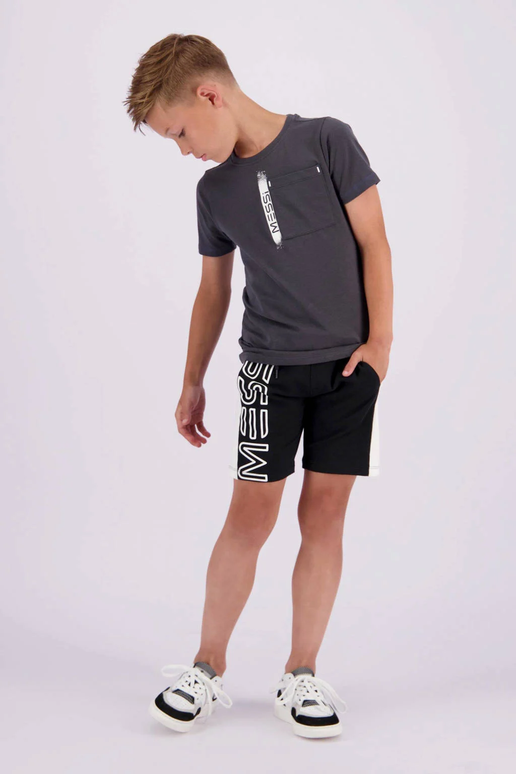 Vingino T-shirt Jefos met tekst donkergrijs