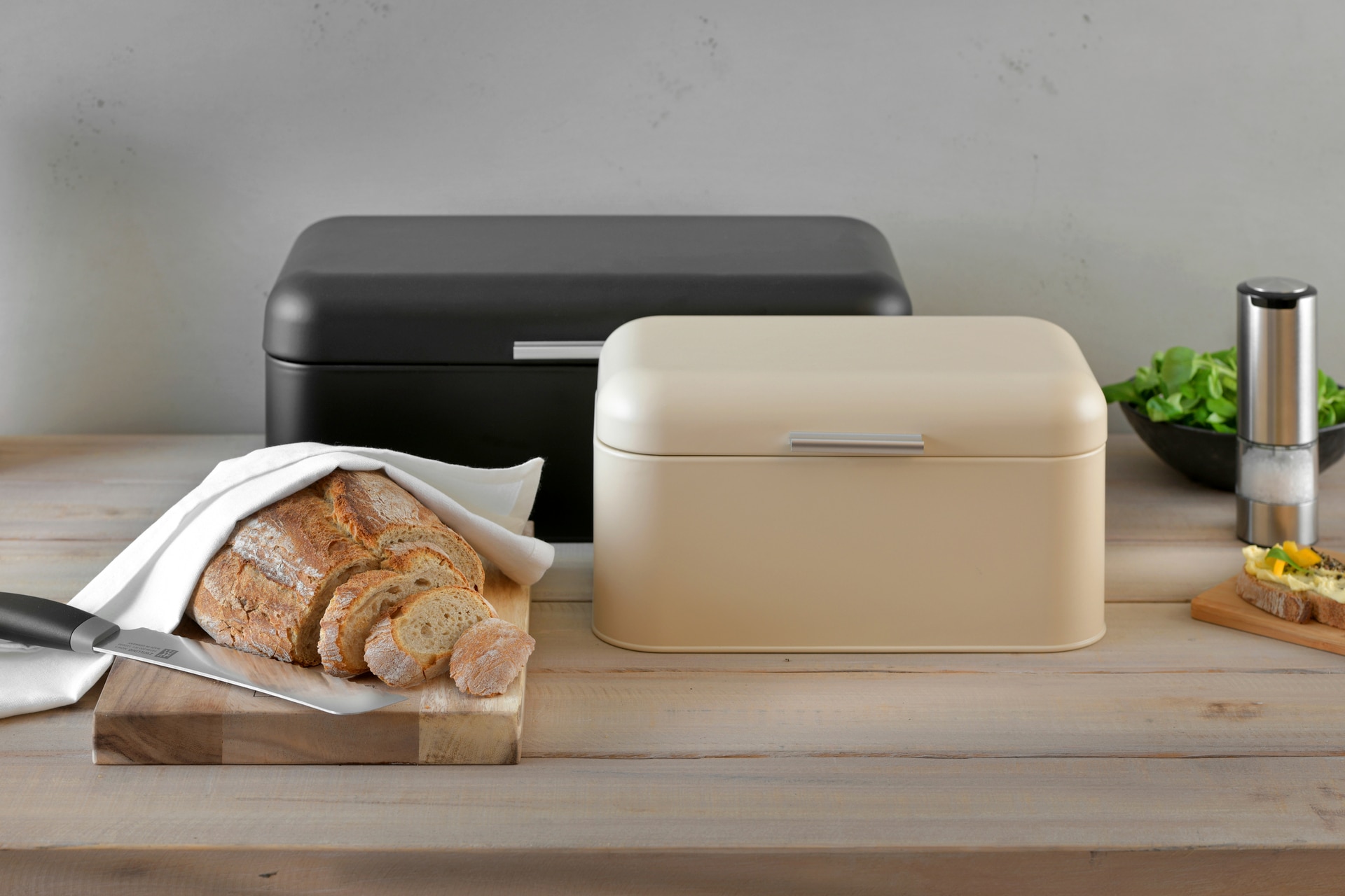 bongusto Brotkasten groß 42 cm schwarz matt