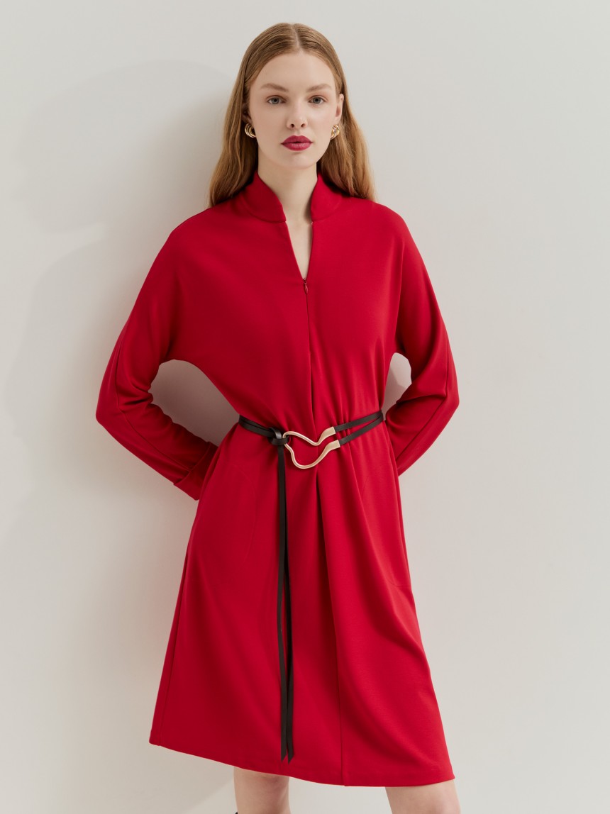 Vestido curto evasé