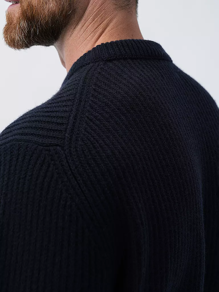 NUDIE JEANS Pullover AUGUST blau