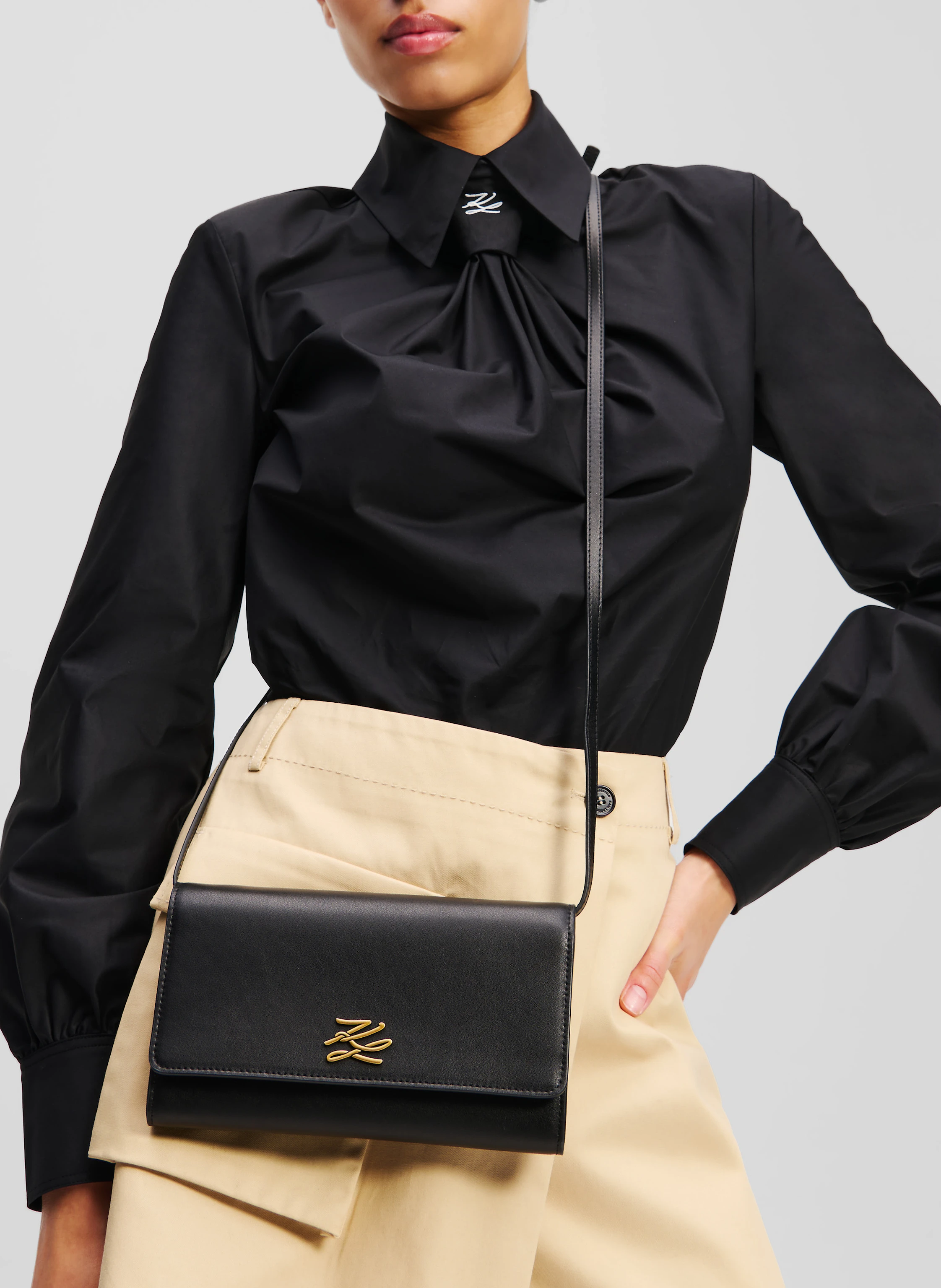 KARL LAGERFELD Pouch