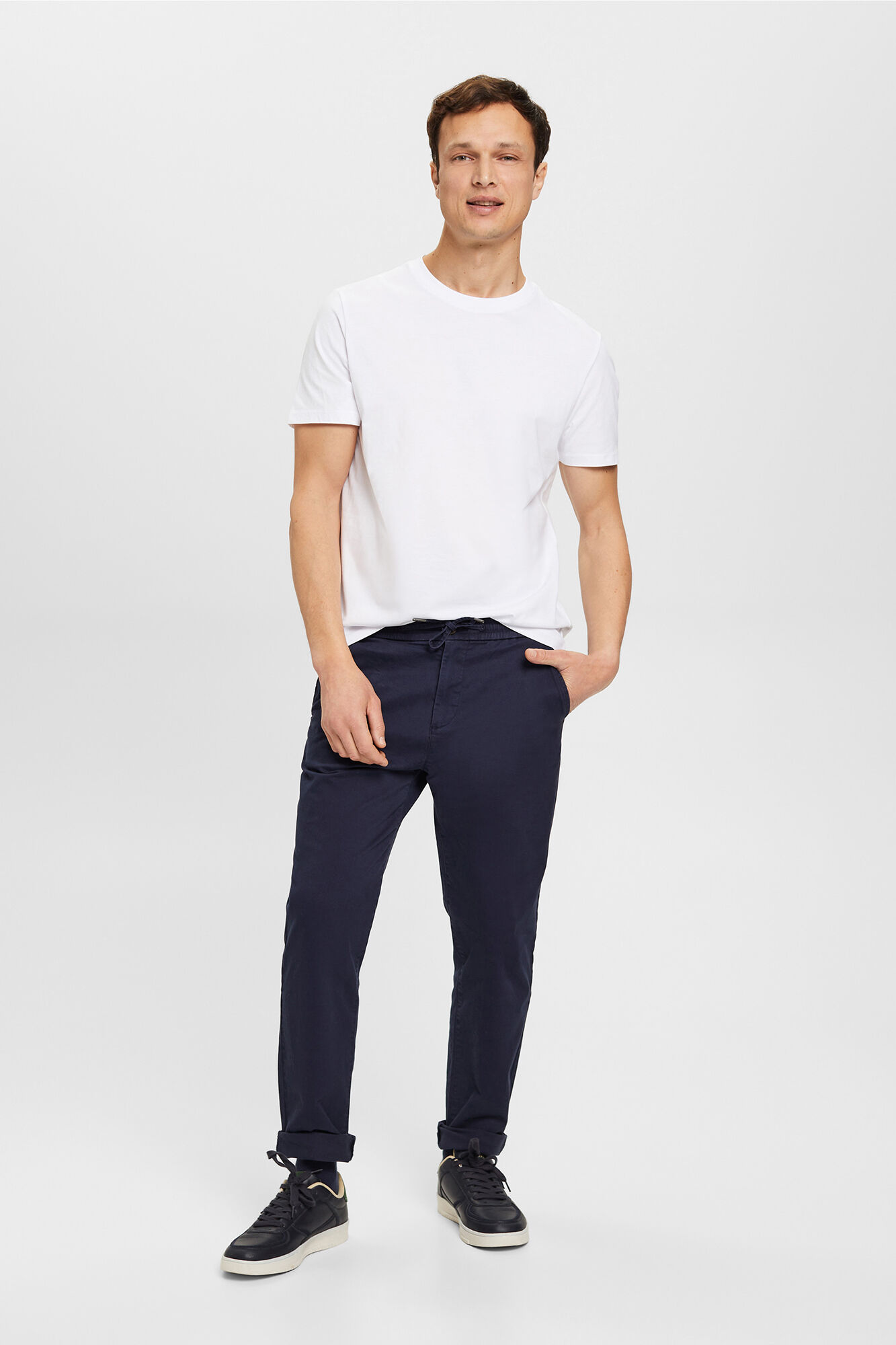 Camiseta básica de algodão com modelagem slim - Branca