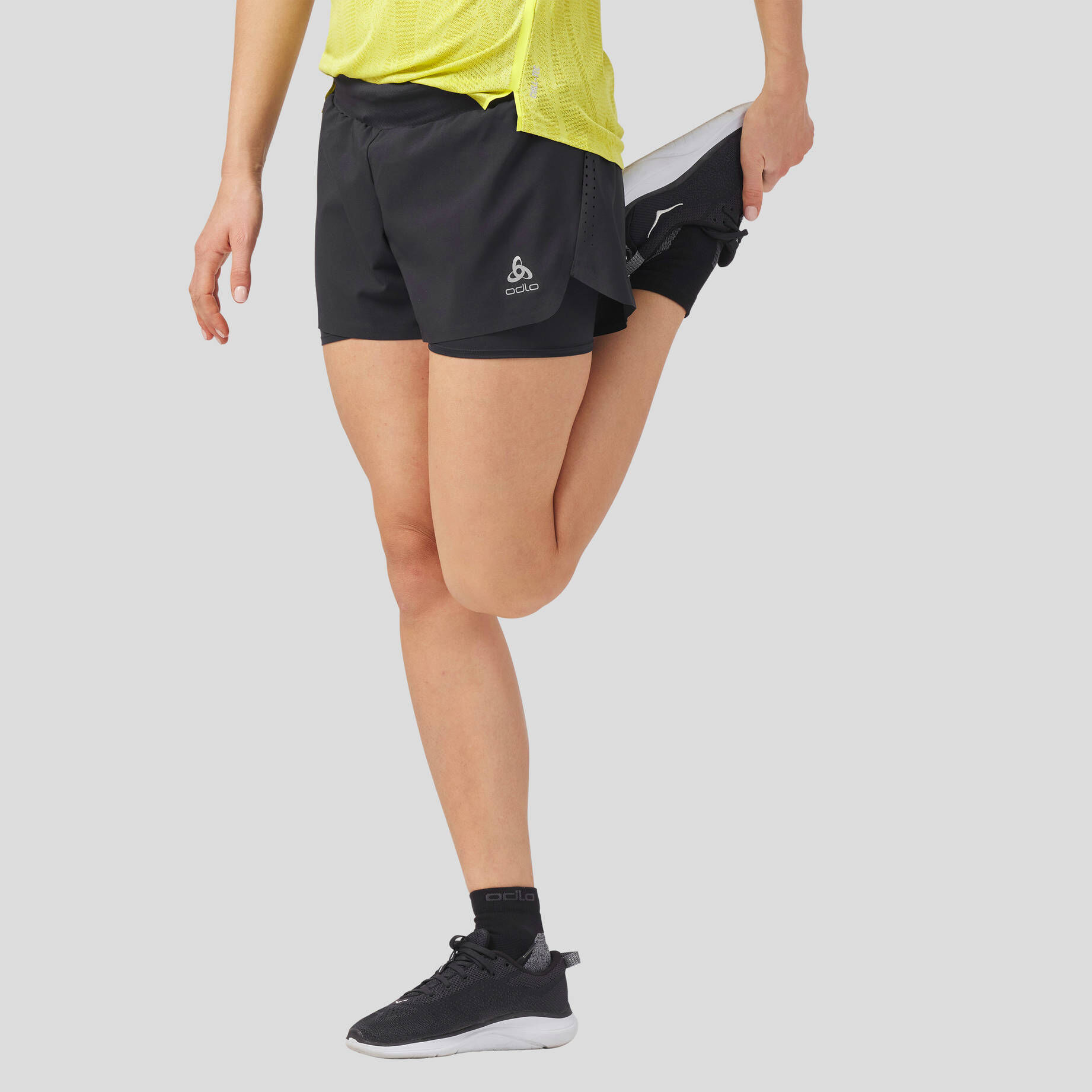 Odlo| Damen Laufshorts ZEROWEIGHT 3 2IN1