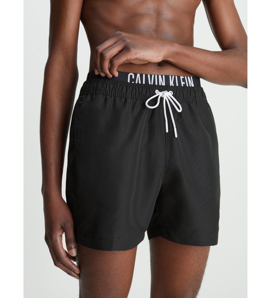 Calção de banho Calvin Klein Intense Power com cós duplo, preto.