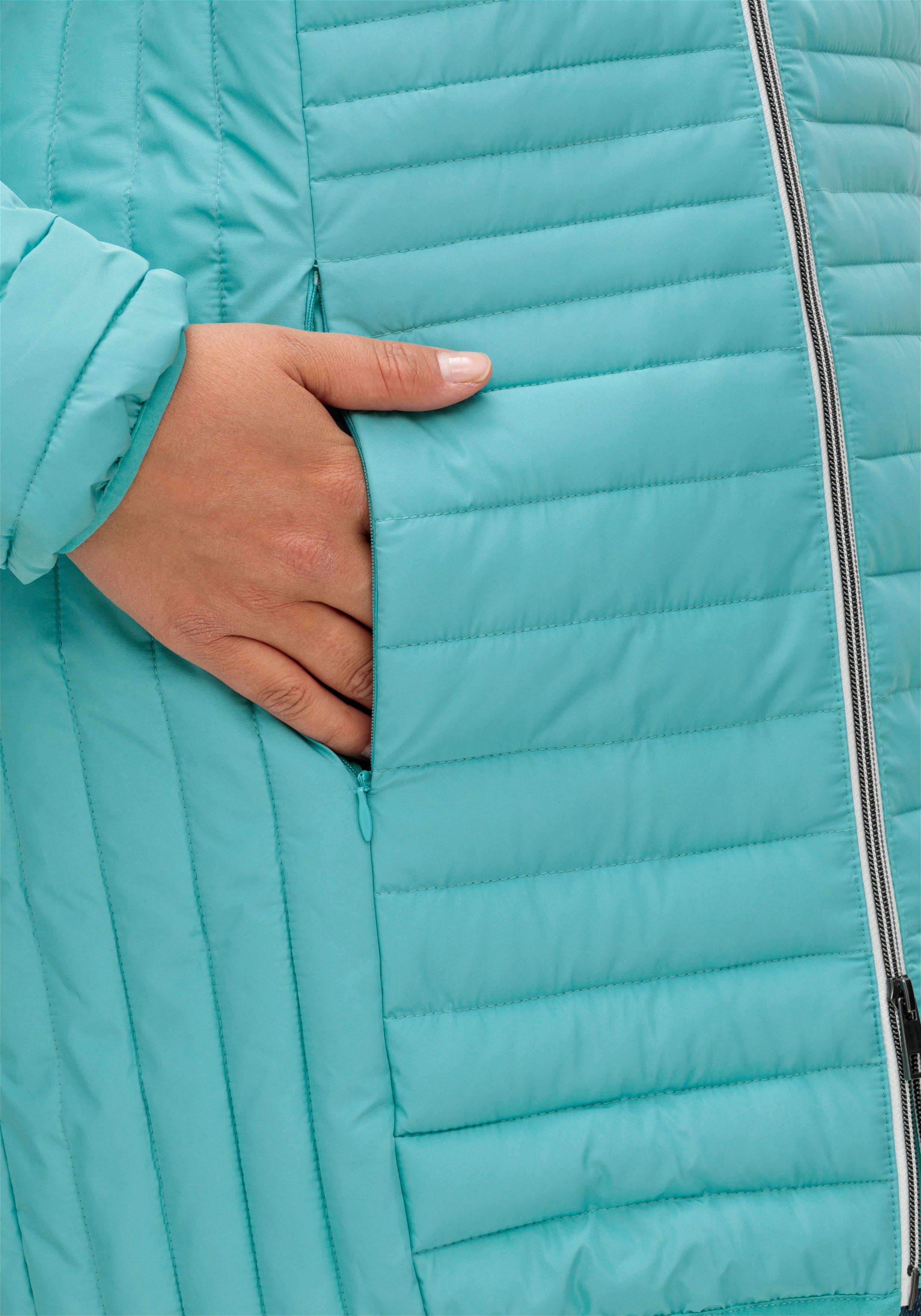 Leicht wattierte Longsteppjacke mit Kapuze