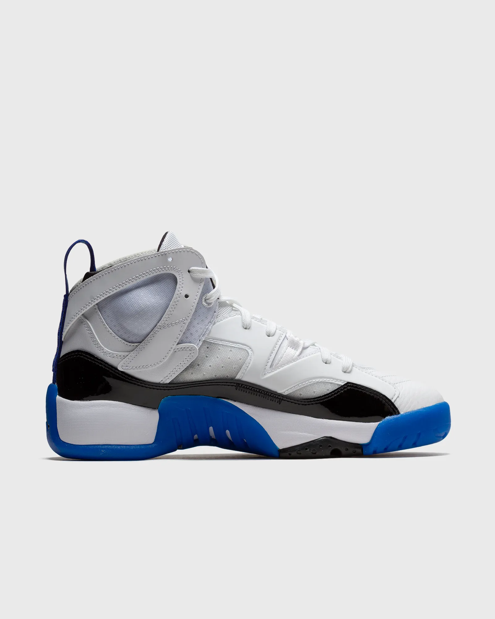 Jordan JUMPMAN TWO TREY