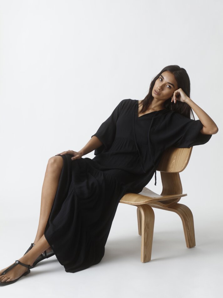 Vestido longo de chiffon - Preto