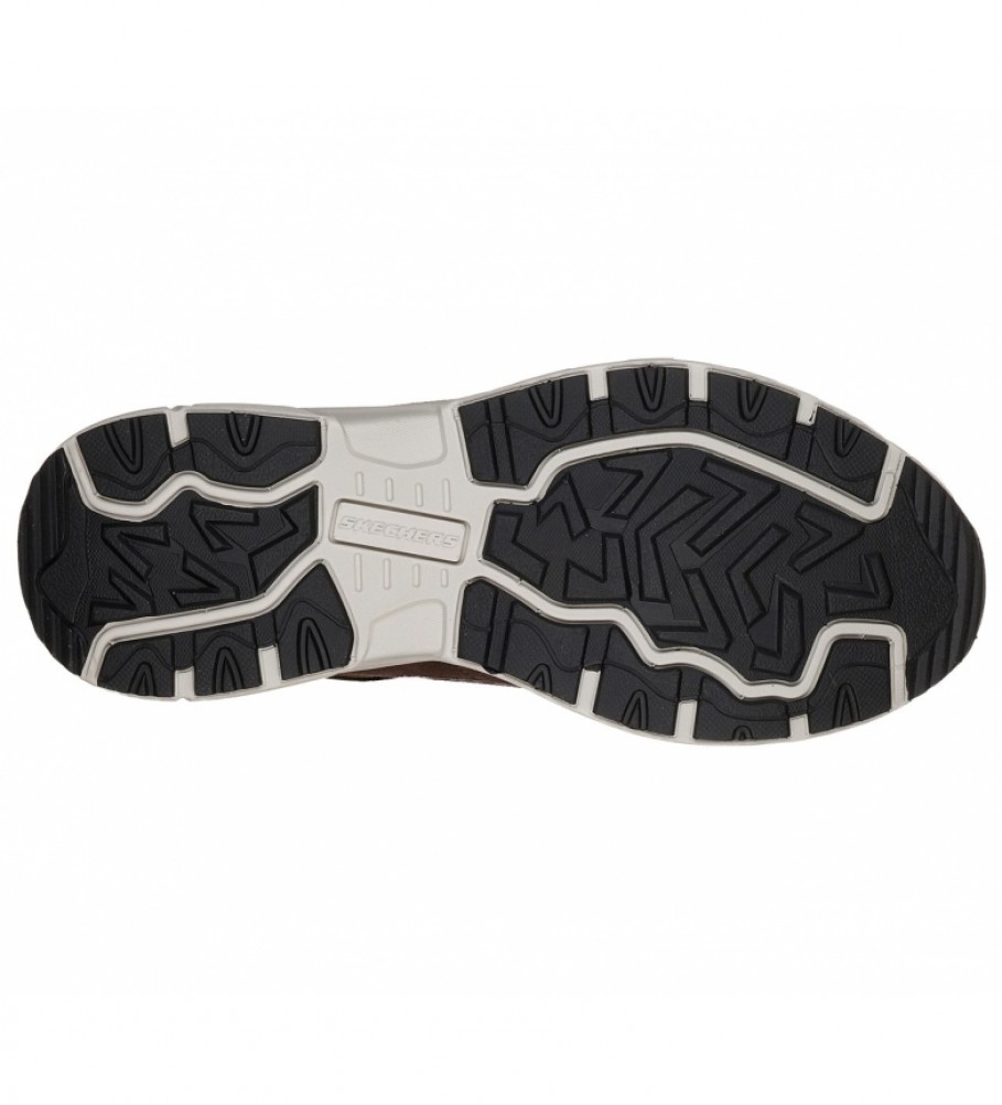 Tênis Skechers Oak Canyon em camurça marrom