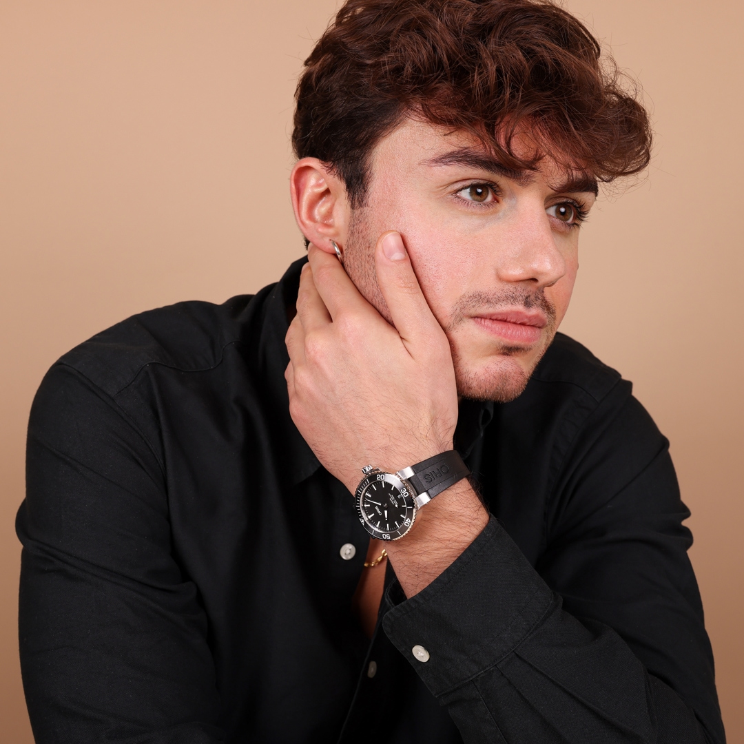 Oris Aquis Date