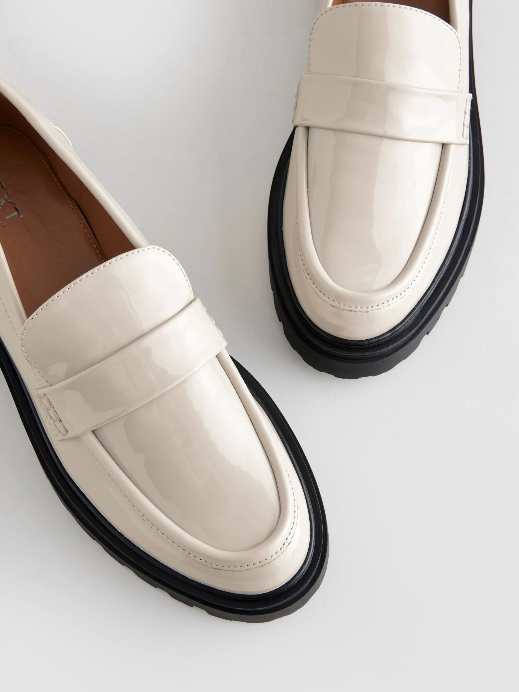 Gebroken wit - Loafers met dikke zool