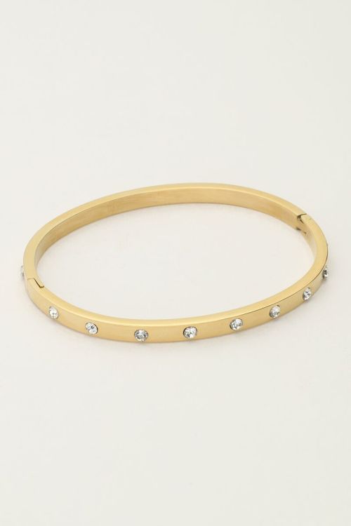 Bangle met transparante stenen