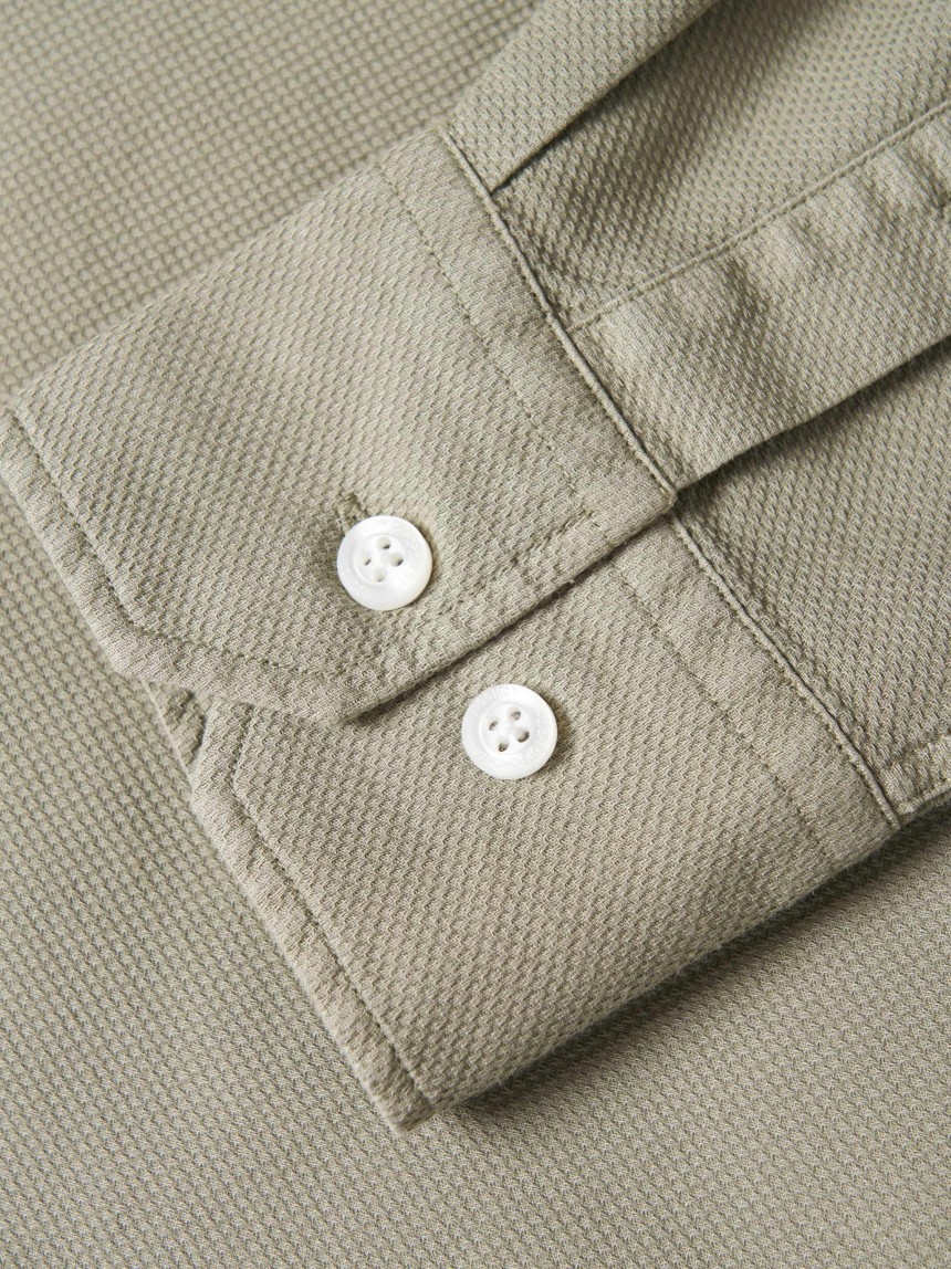 Camisa slim fit em piqué de algodão