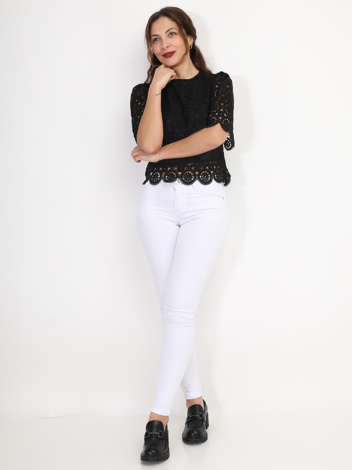 Top en dentelle crochet florale- Noir