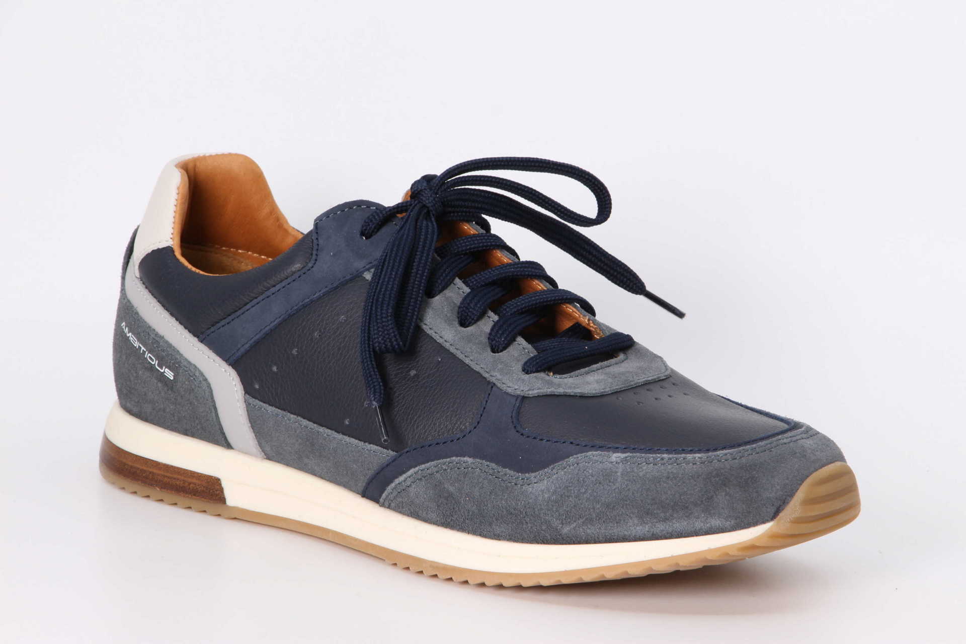 Ambitious SLOW navy