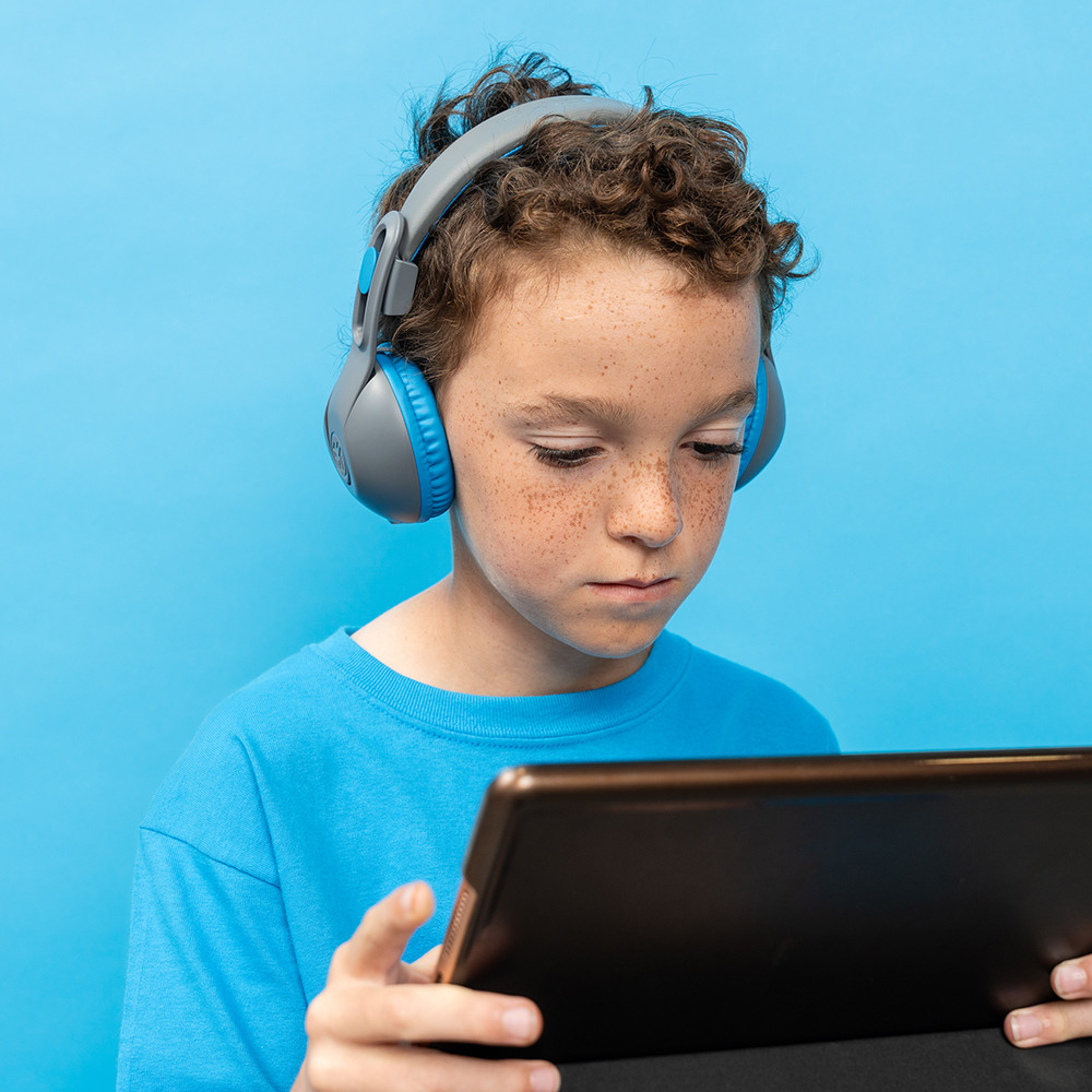 JBuddies Studio2 Kinder Bluetooth On-Ear Kopfhörer 85-95dB Begrenzte Lautstärke (IEUHBKSTU2RGRYBLU122) - Grau / Blau