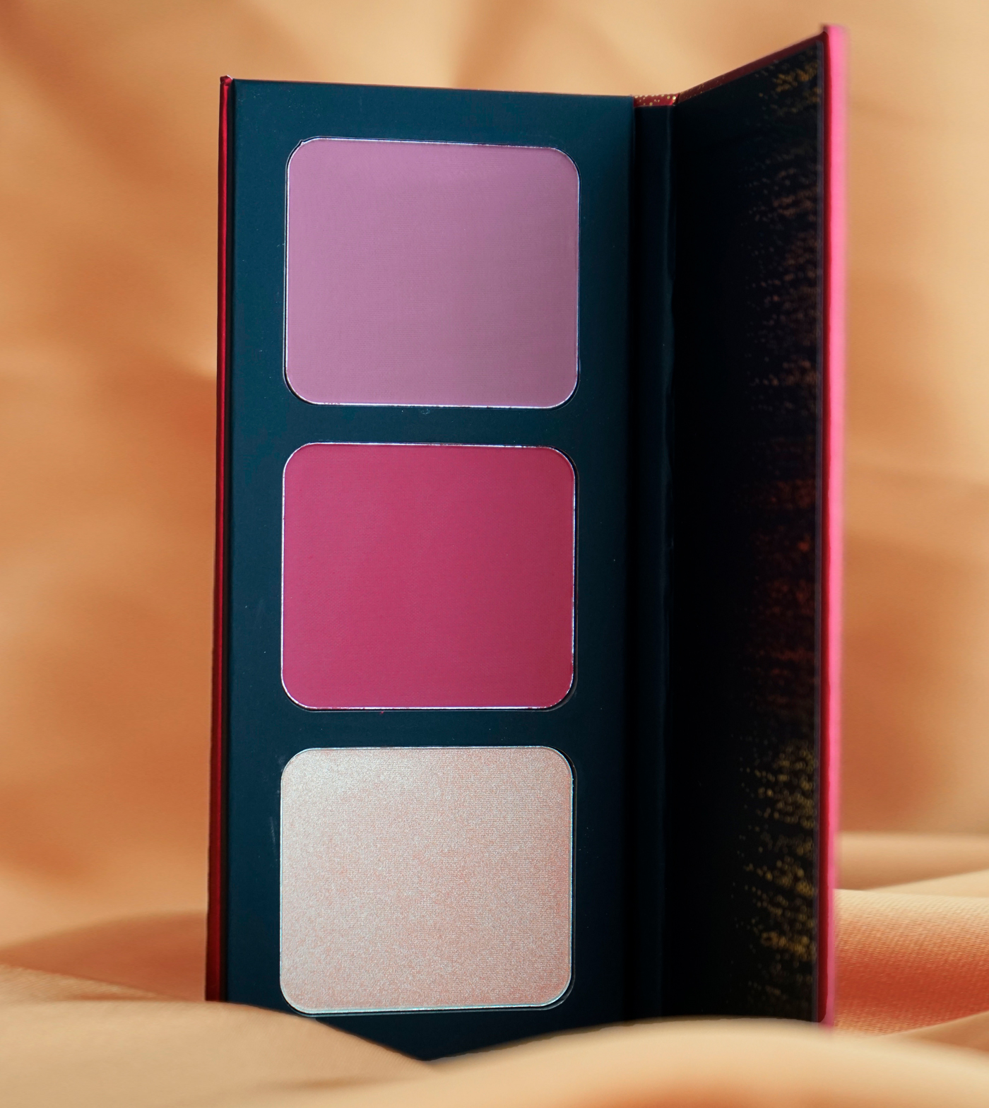 CORAZONA - Silk Cheek Palette - Paleta Facial