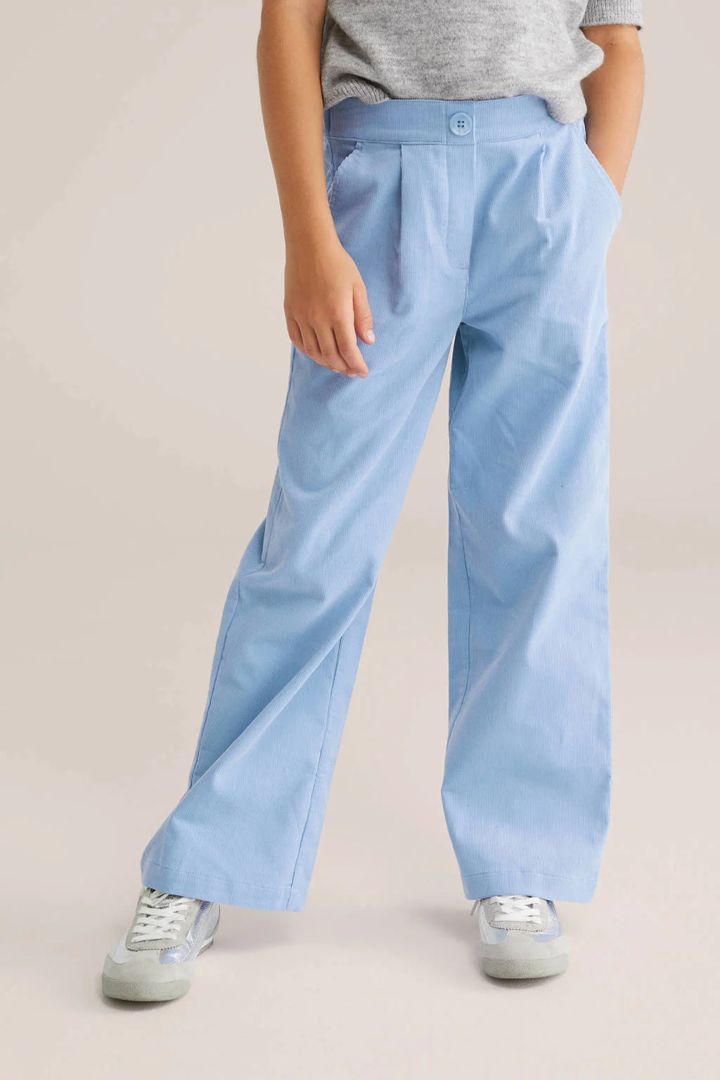 WE Fashion corduroy loose casual broek lichtblauw