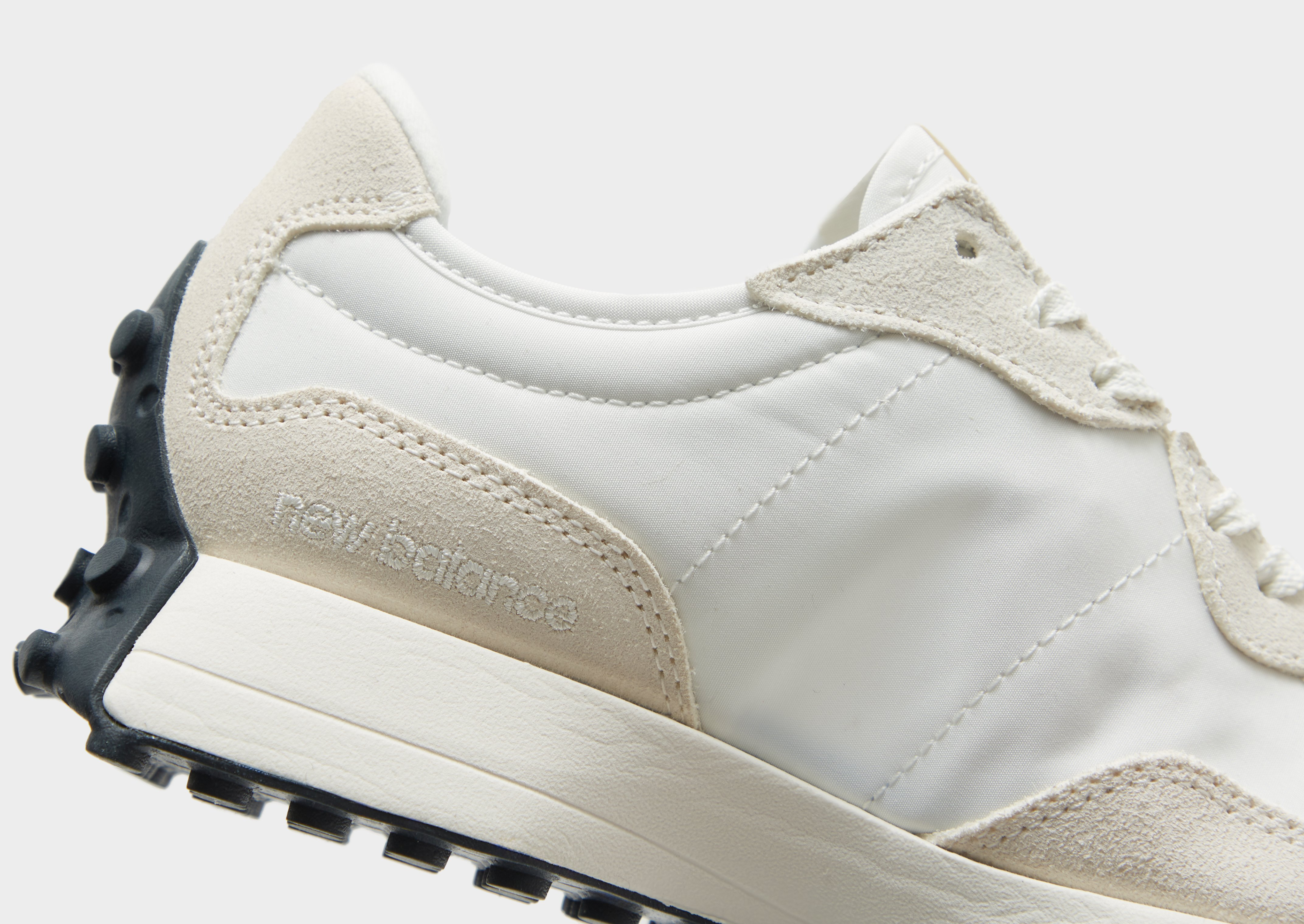 New Balance 327 Femme