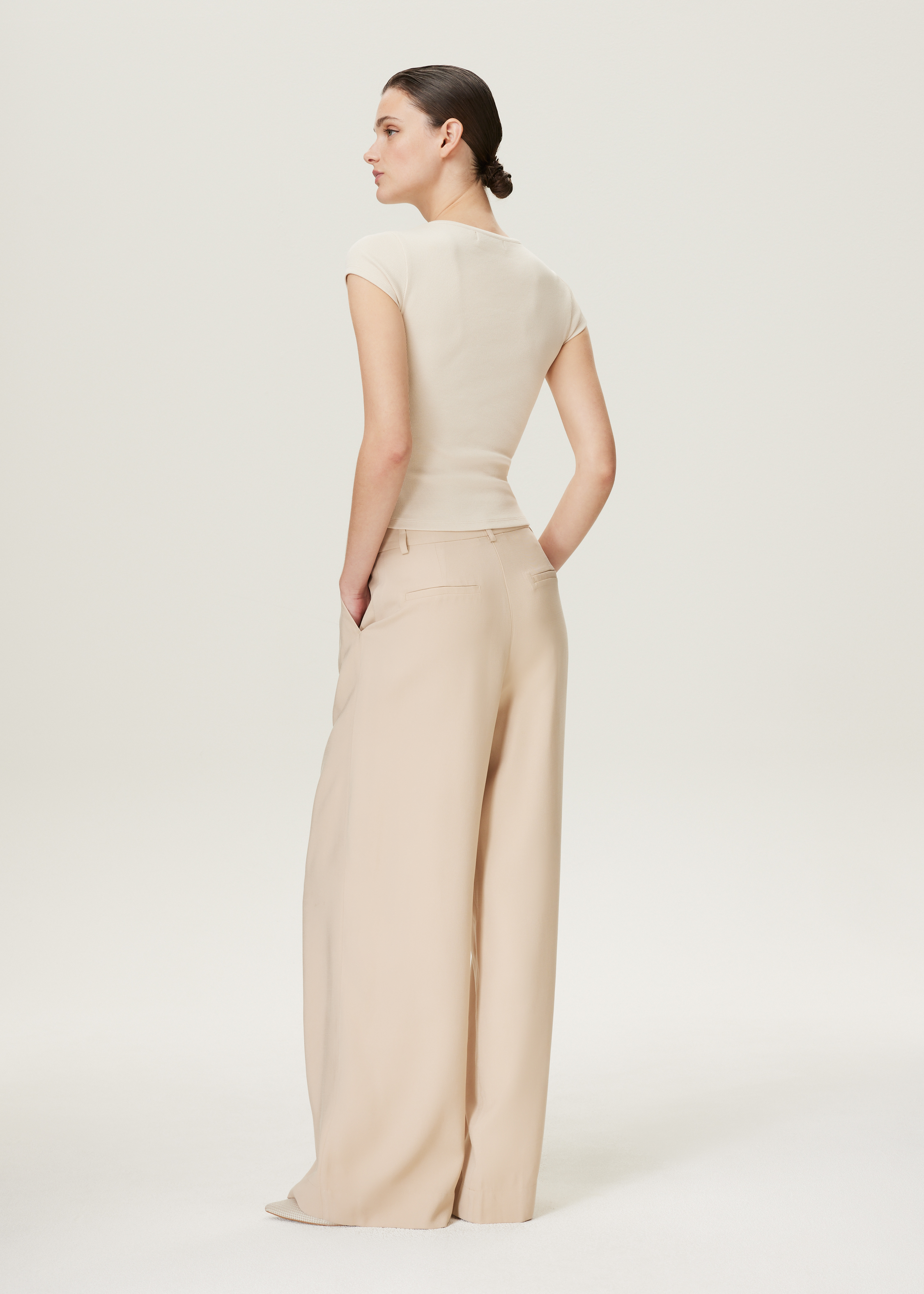 Top met ribstructuur