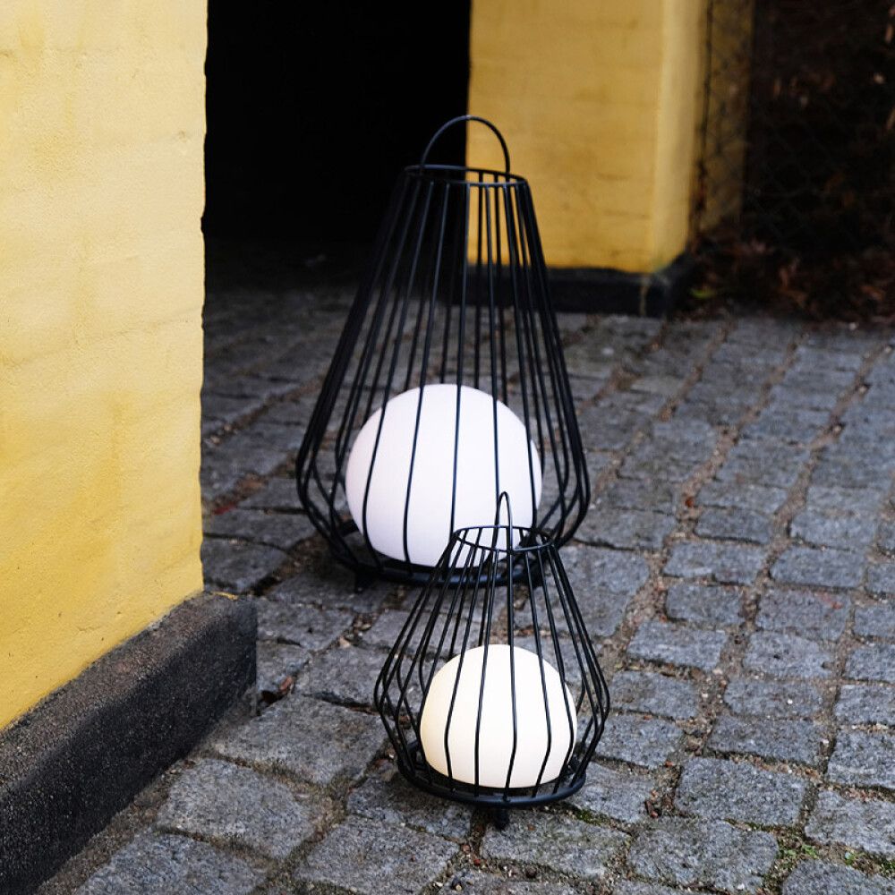 SOLCELLELAMPE DYBERG LARSEN EVESHAM SVART STOR