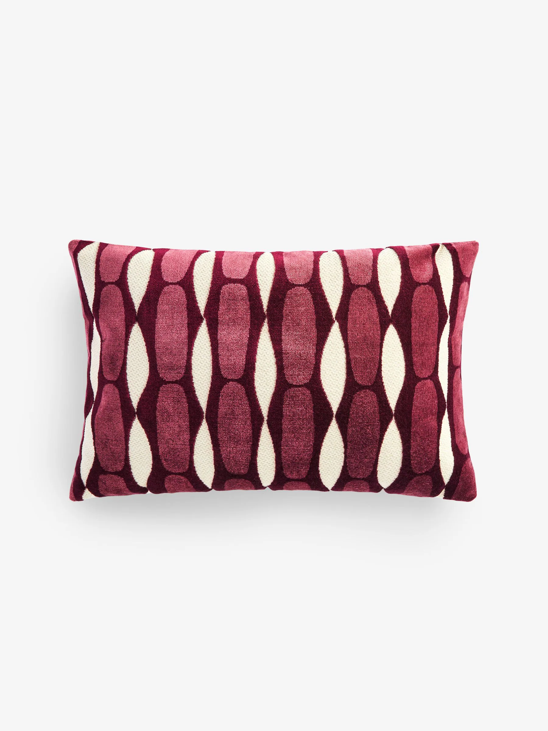 Fluwelen kussen met geometrisch motief