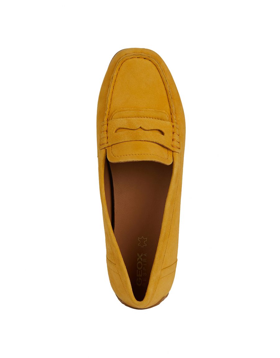 Mocassins daim jaune