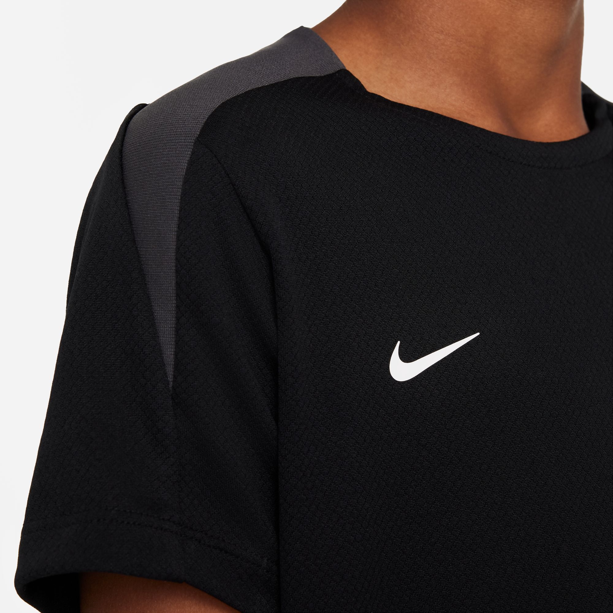 Dri-FIT Strike Football Tee Junior Black/Black/Anthracite/White
