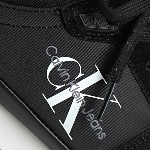 Baskets Runner Sock Laceup 0553 Black Bright White