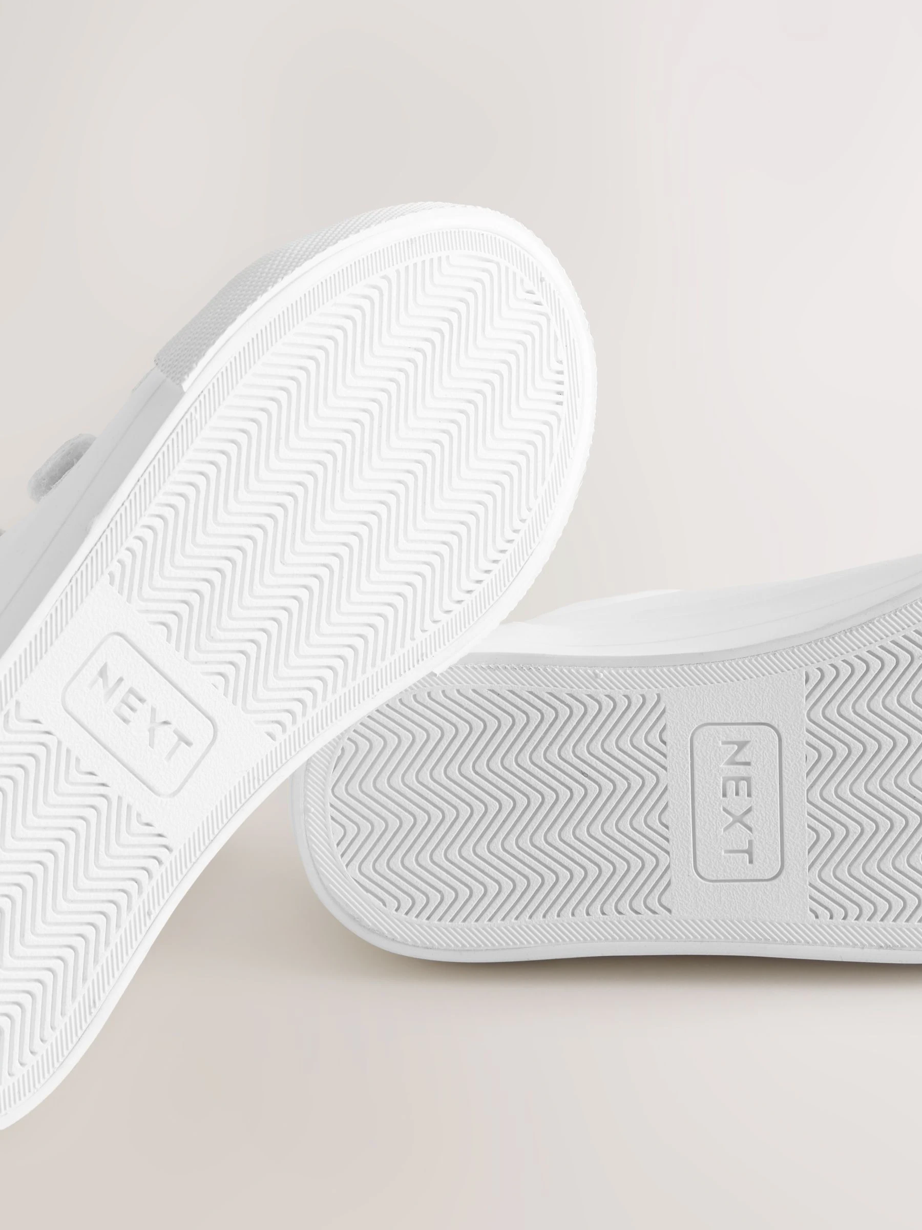 Wit - Touch Fastening Slimme Casual Trainers