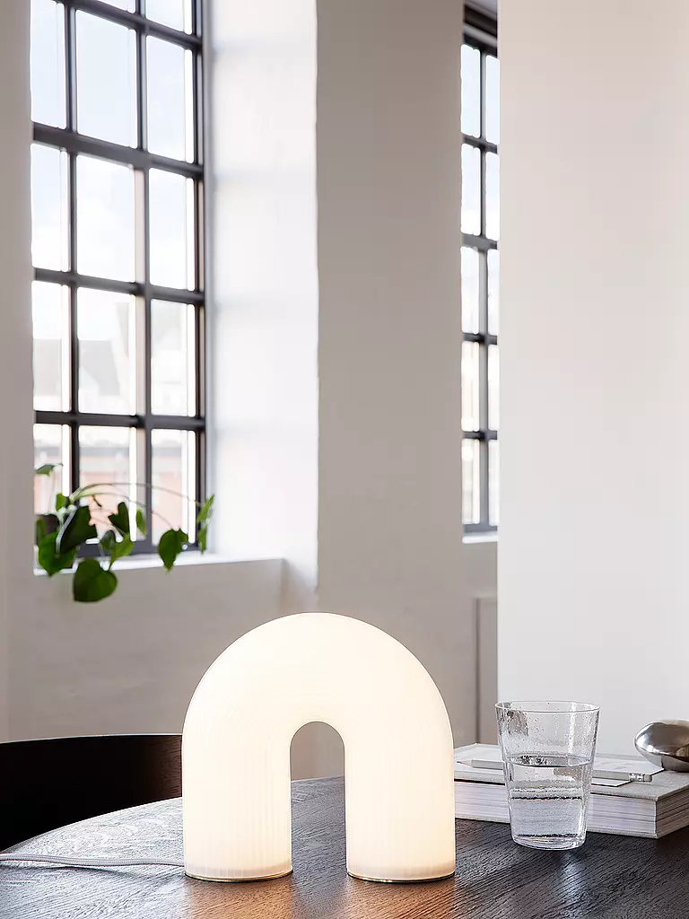 FERM LIVING Lampe VUELTA White  weiss