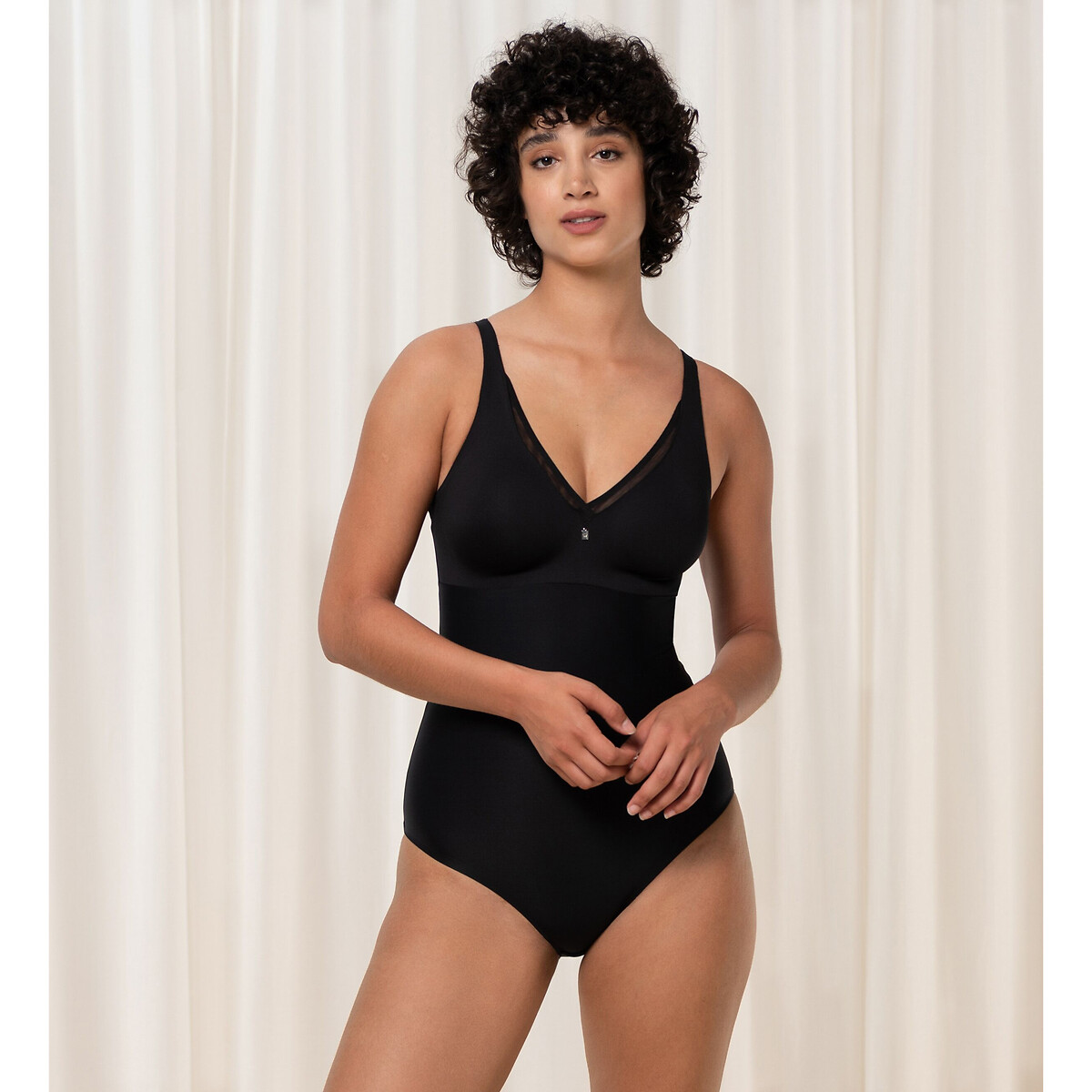 TRIUMPH<br>Modelador corporal True Shape Sensation