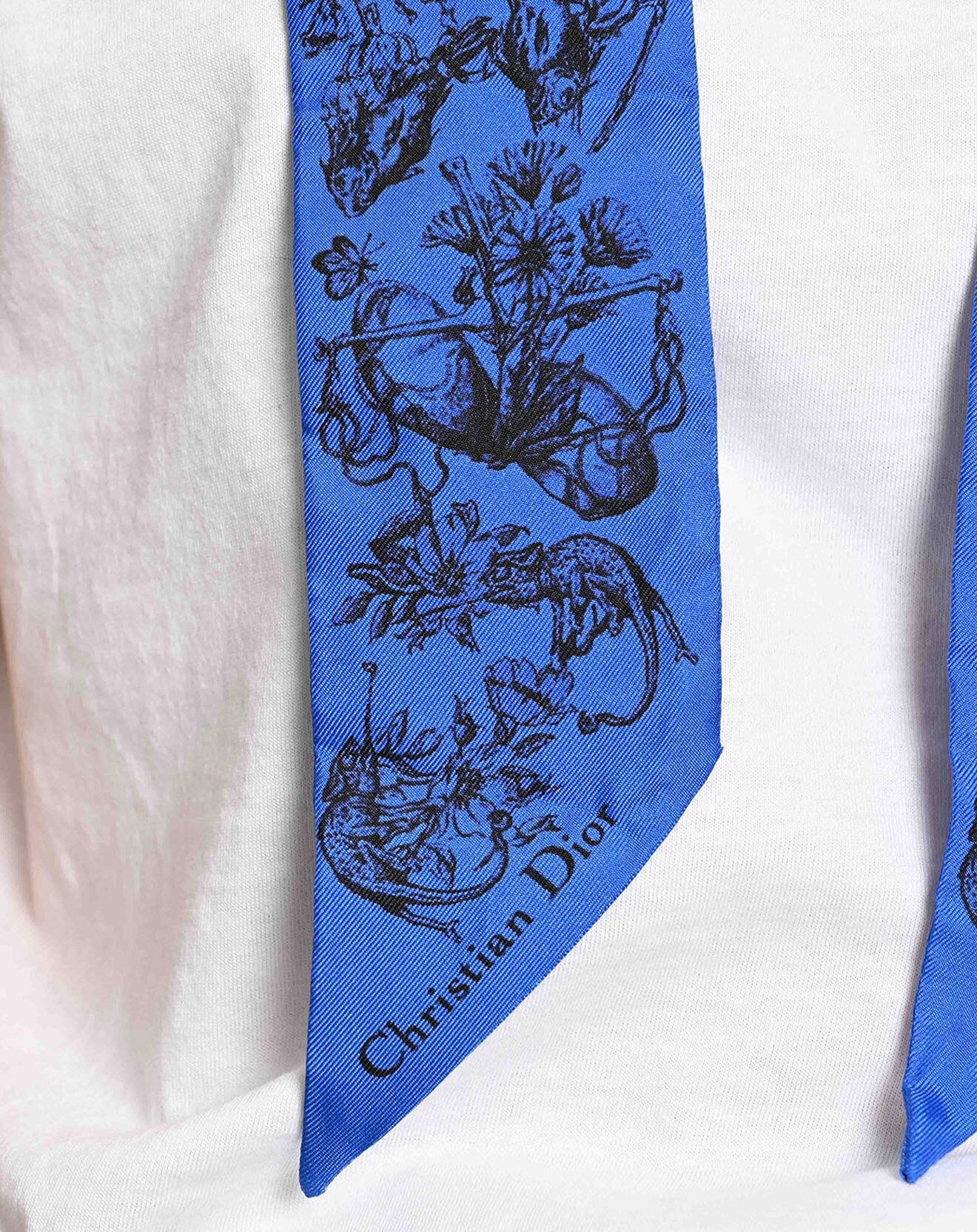 Dior Mitzah en Soie bleu - Neuf avec étiquette - 98x3 cm