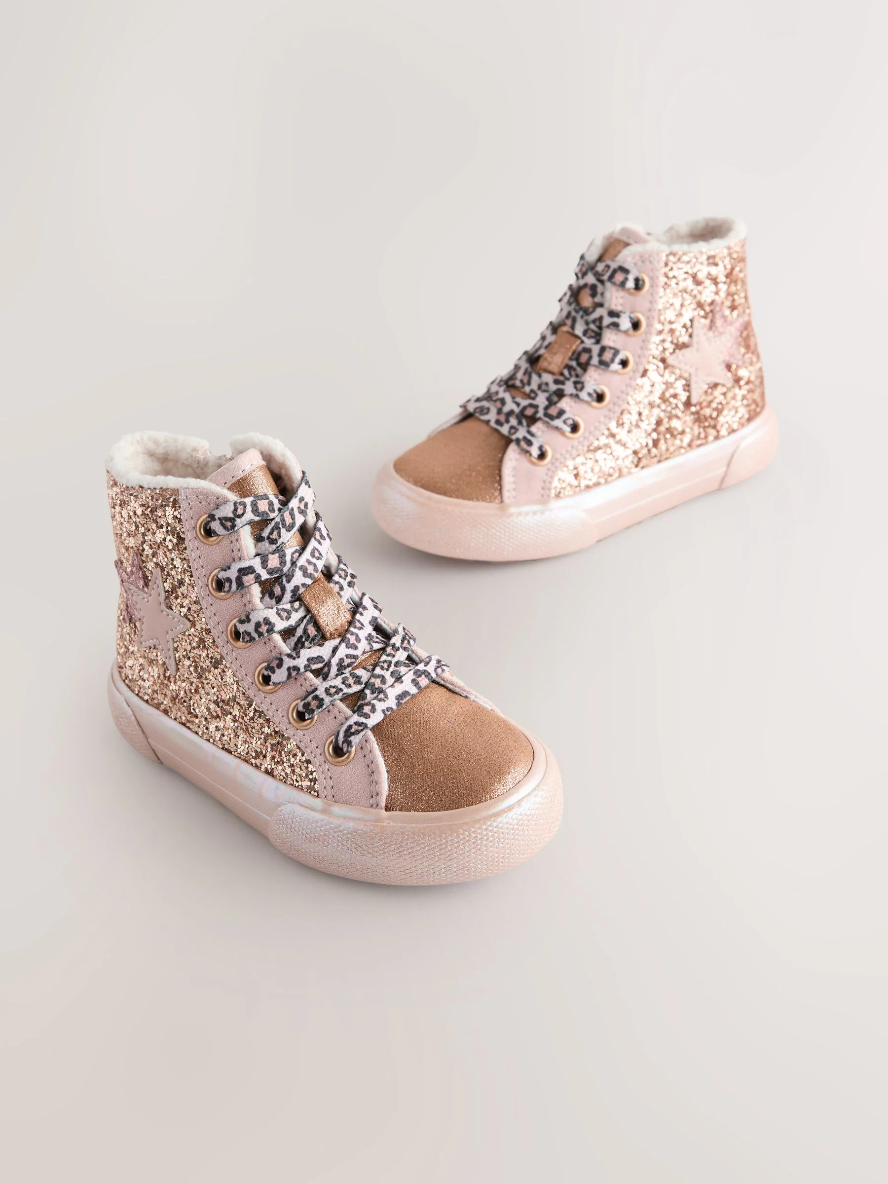 Goud - Hoge sneakers met ster
