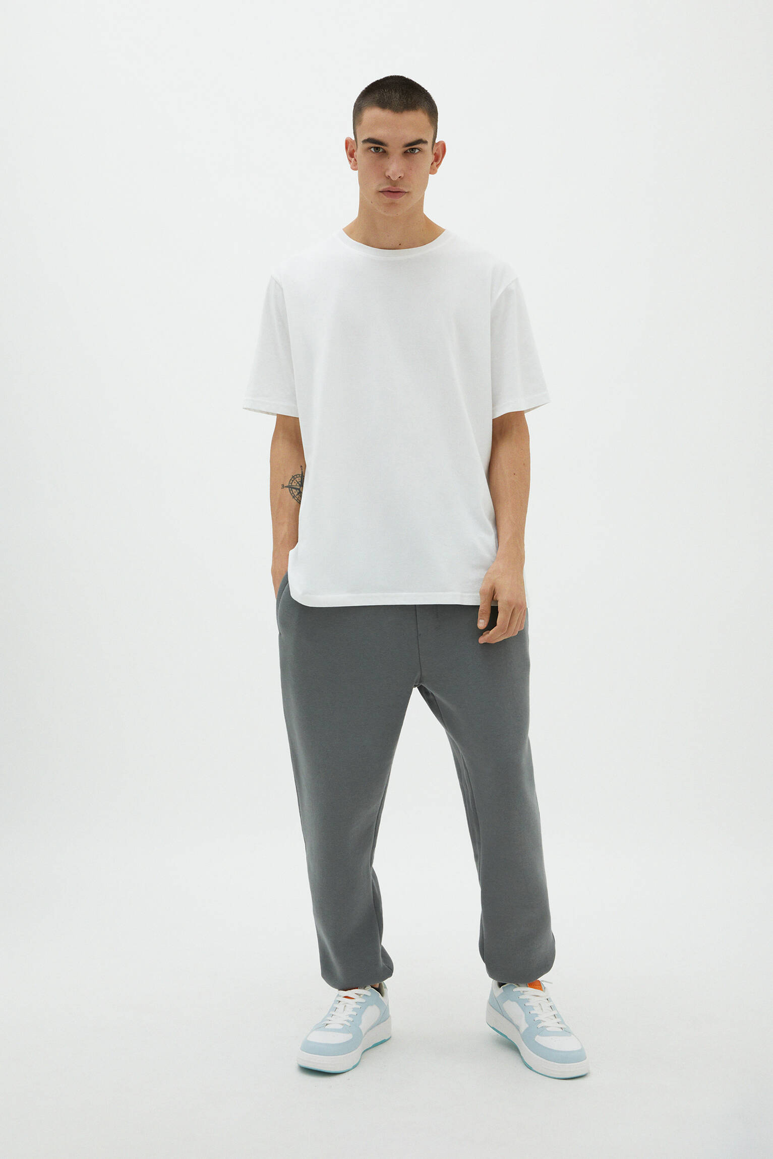 PACOTE COM 3 CAMISETAS DE MANGA CURTA - VERDE-ÁGUA